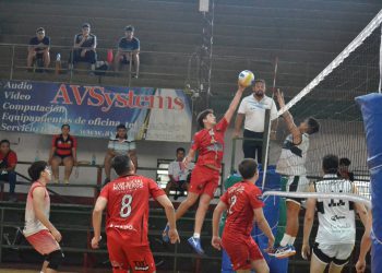 File:Ferro matanza - Liga Argentina Voley Femenino 20230216 3.jpg