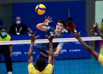 Argentina le ganó un partido durísimo a Colombia y está en semifinales