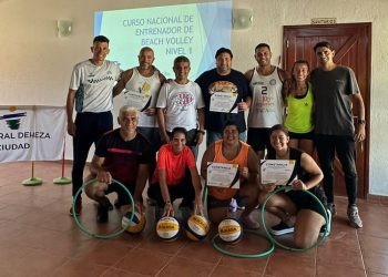 Se inició el año de capacitaciones del Beach Volley: el primer curso, en Córdoba
