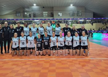 Las Panteras vencieron 3-0 a Perú en el primer partido de la gira