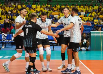 Argentina venció a Colombia con contundencia en el debut en el Sudamericano de Recife