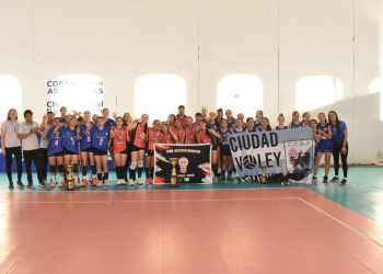 Huracán Las Breñas y Defensores de Banfield, campeones Sub 12