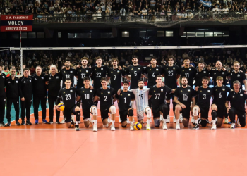 ¡De cara a la VNL, Argentina cerró su gira con estadio lleno en Rosario!