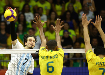 Argentina cayó 3-2 ante Brasil por la última fecha del Week 1