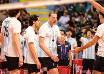 ¡Triunfo en un partidazo ante Chile y primeros de zona!
