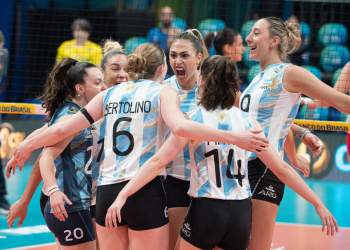 Las Panteras le ganaron a Perú en un duro debut en el Sudamericano